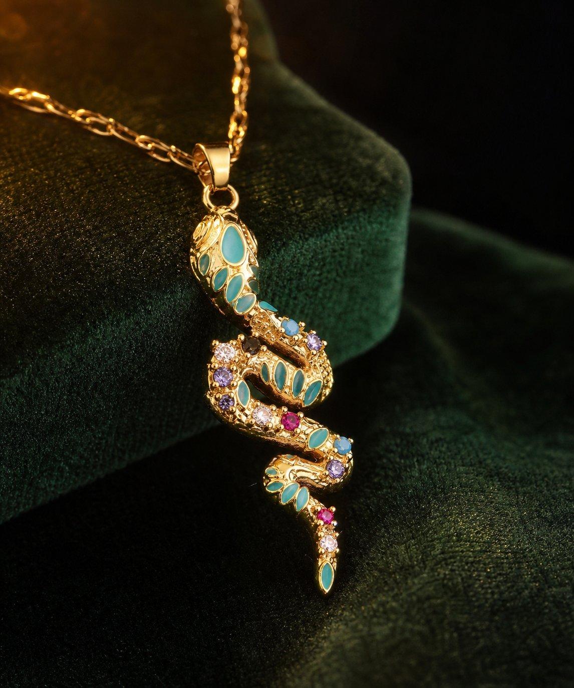 Turquoise Venom angle 2